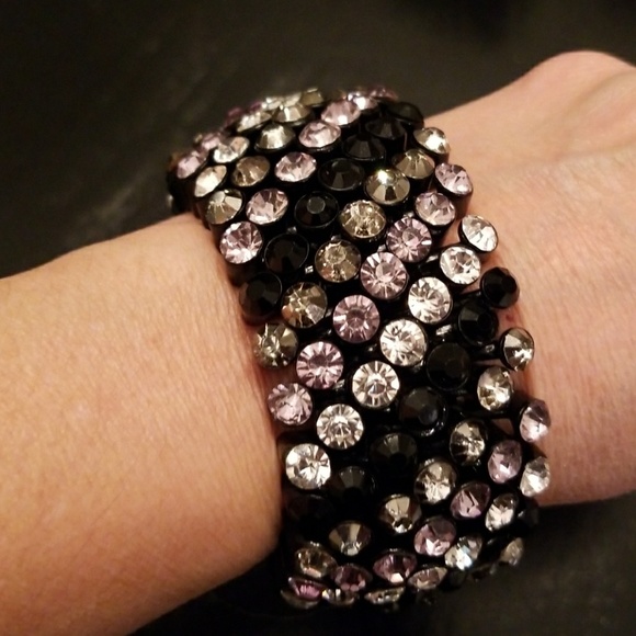 black, silver and light purple bracelet - Picture 2 of 3